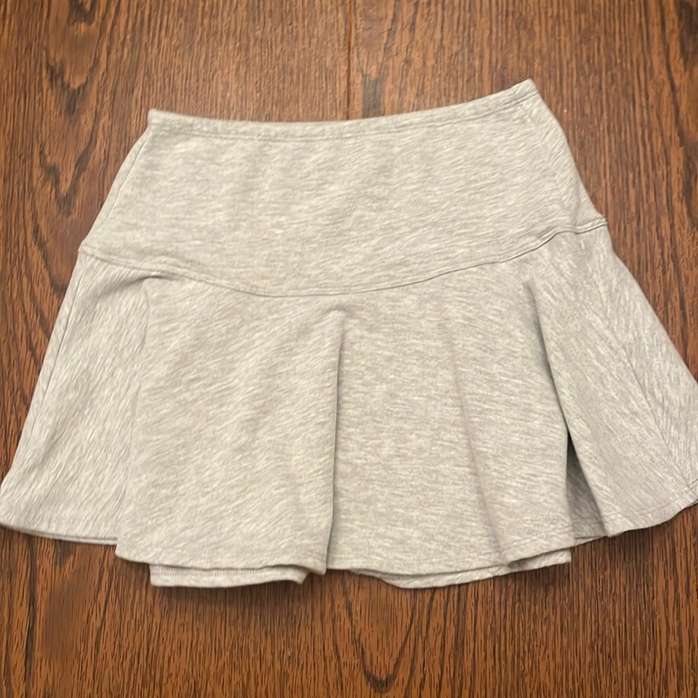 Abercrombie Kids gray knit flair skirt, girls M